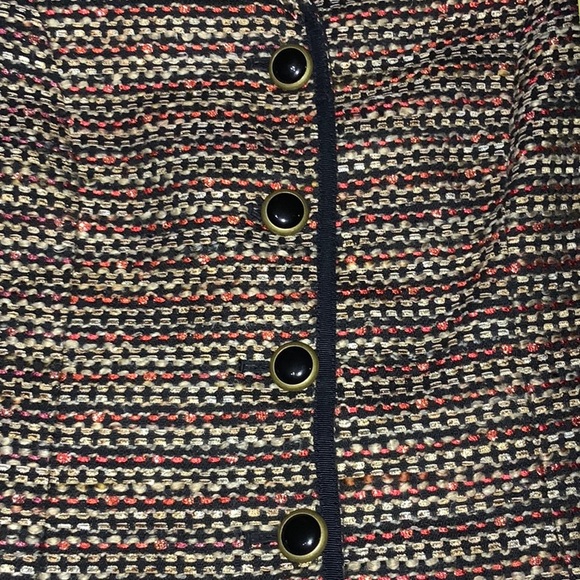 Doncaster Collection 2 Piece Skirt and Jacket Suit Set (Both Size 8) - Picture 5 of 15